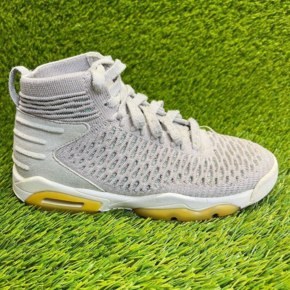 Nike Air Jordan Flyknit Elevation 23 Boys Size 4.5Y Gray Athletic Shoes Sneakers
